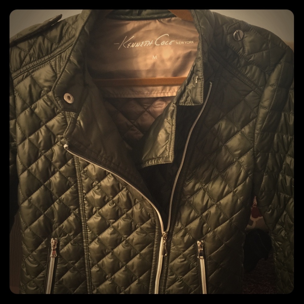 Kenneth Cole army green jacket with zipper details